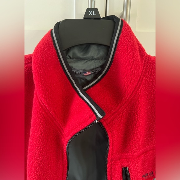 POLO SPORT RALPH LAUREN Reversible Red Fleece Vest - Picture 5 of 12